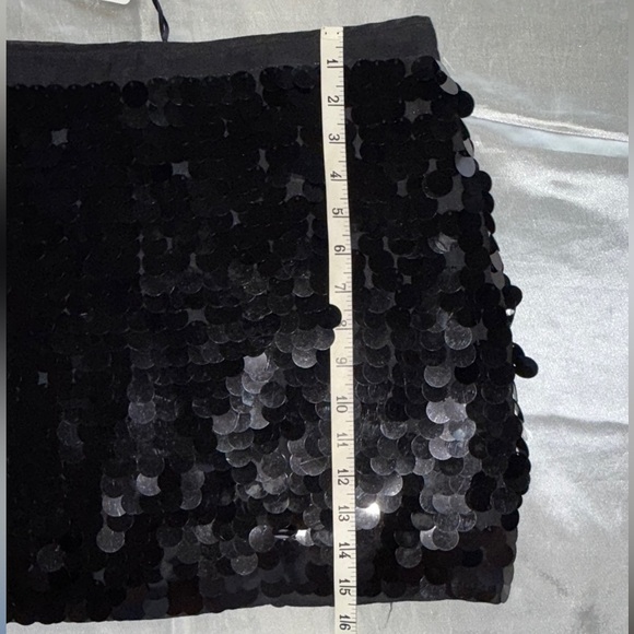 Shinestar Black Sequin Mini Skirt Large Round Sequins Size Medium - Picture 8 of 13